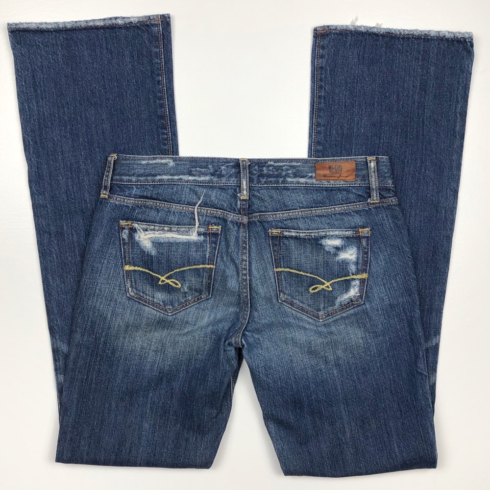 ❌SOLD❌Ruehl No. 925 “The Jane” distressed